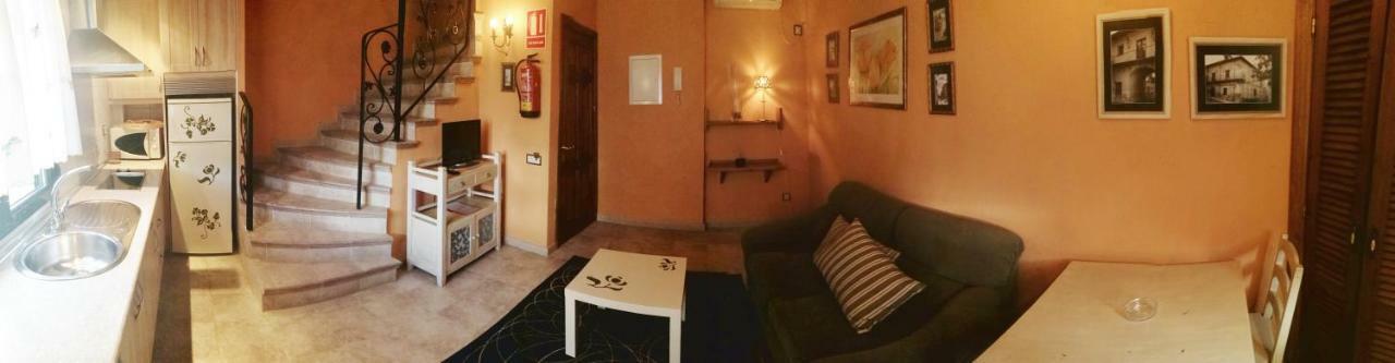 Apartamentos Melchor De Liñan Torrelaguna Exterior foto