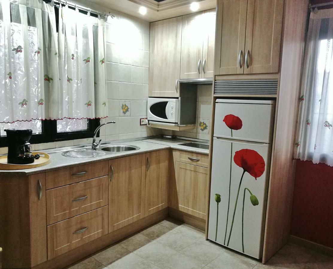 Apartamentos Melchor De Liñan Torrelaguna Exterior foto